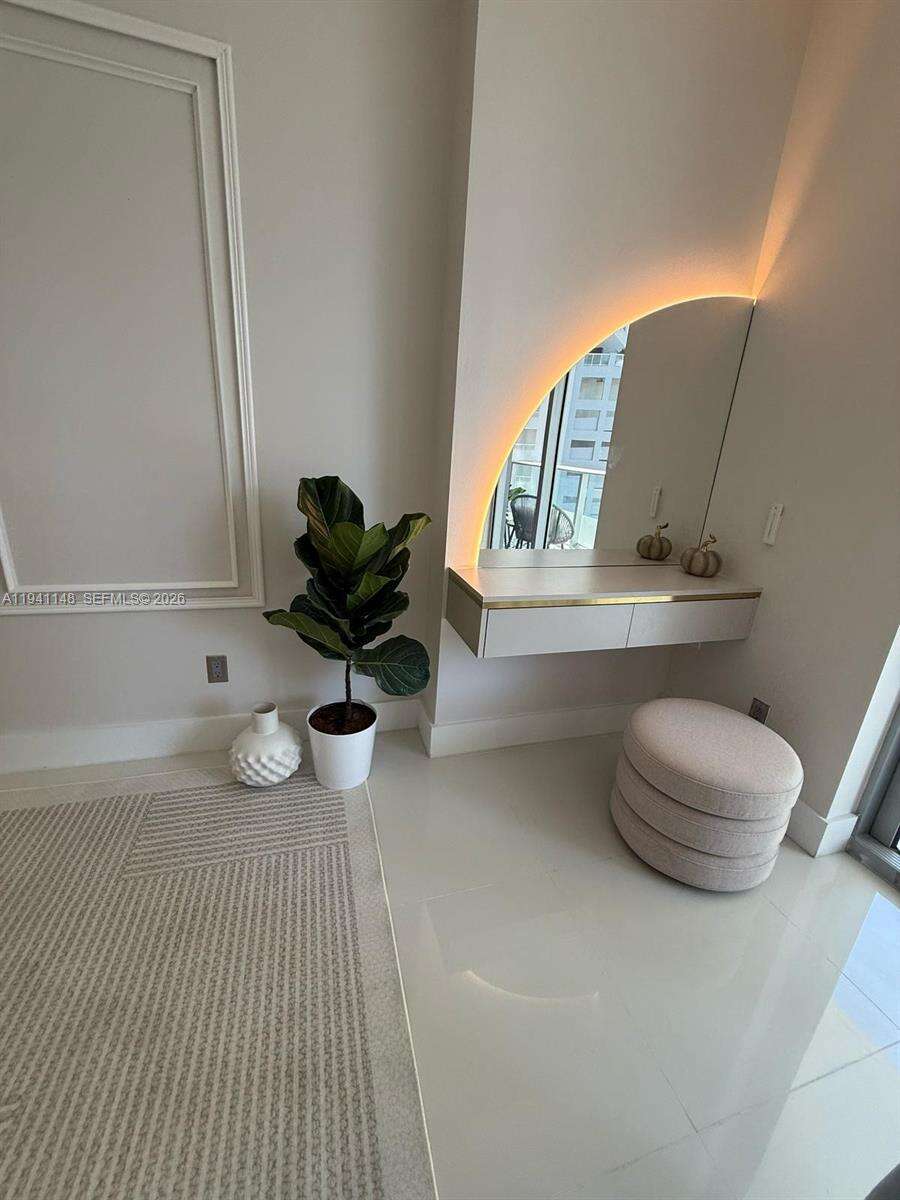 1300 Brickell Bay Dr, Miami, FL 33131 | Picture 7