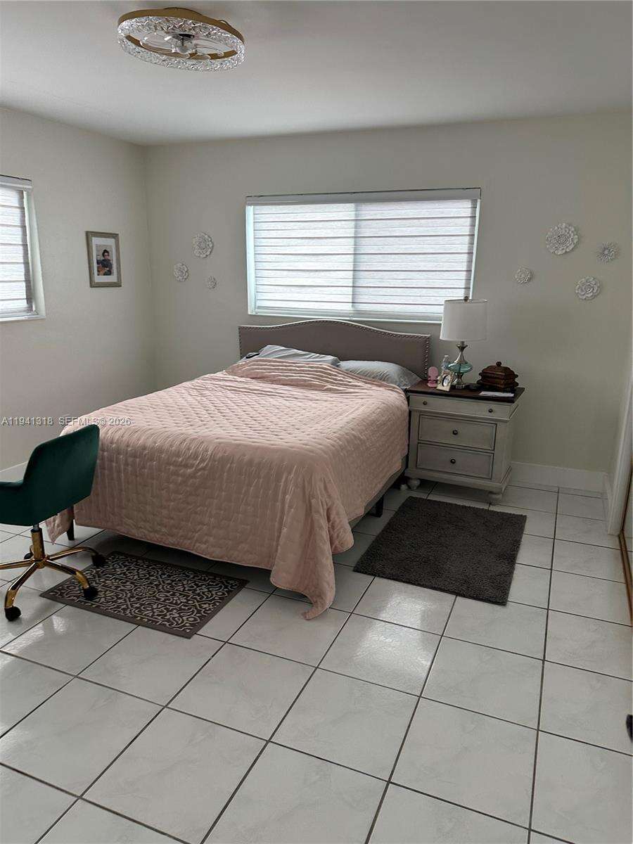 410 74th Ave, Hollywood, FL 33024 - For Sale photo 15