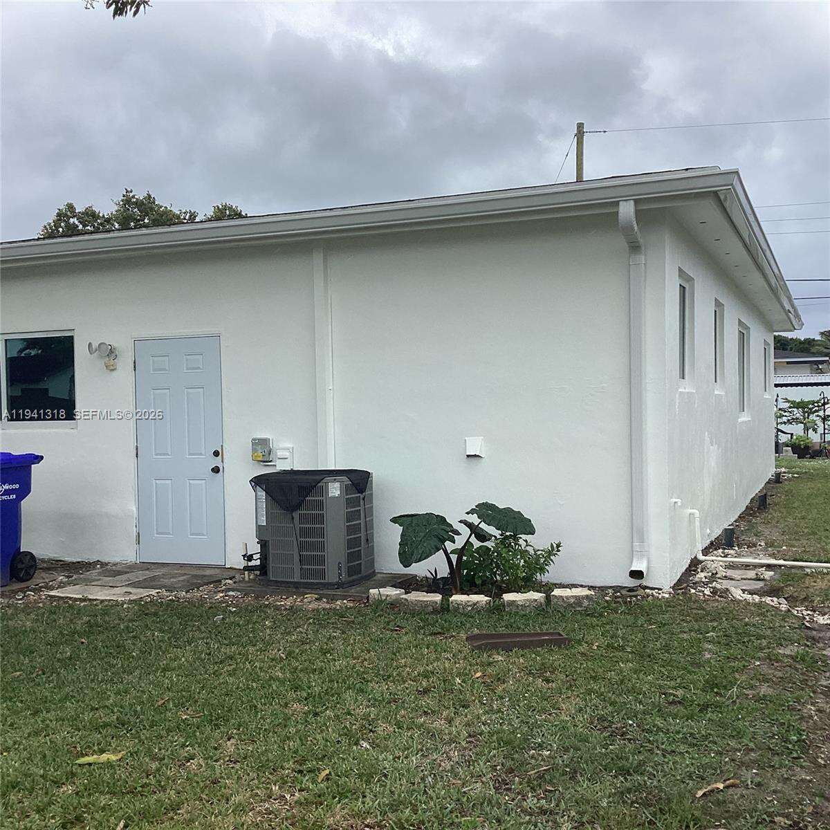 410 74th Ave, Hollywood, FL 33024 - For Sale photo 33