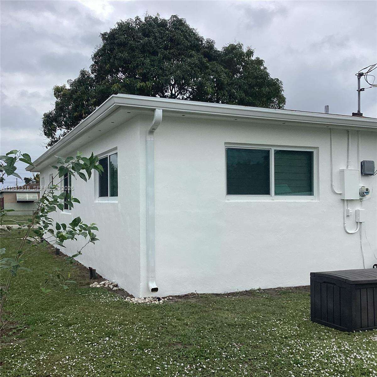 410 74th Ave, Hollywood, FL 33024 - For Sale photo 5
