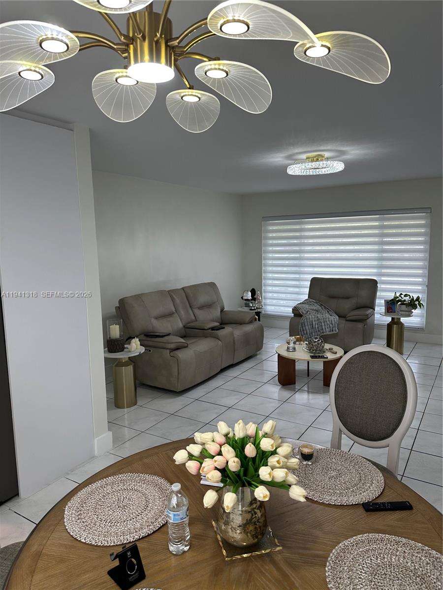 410 74th Ave, Hollywood, FL 33024 - For Sale photo 10