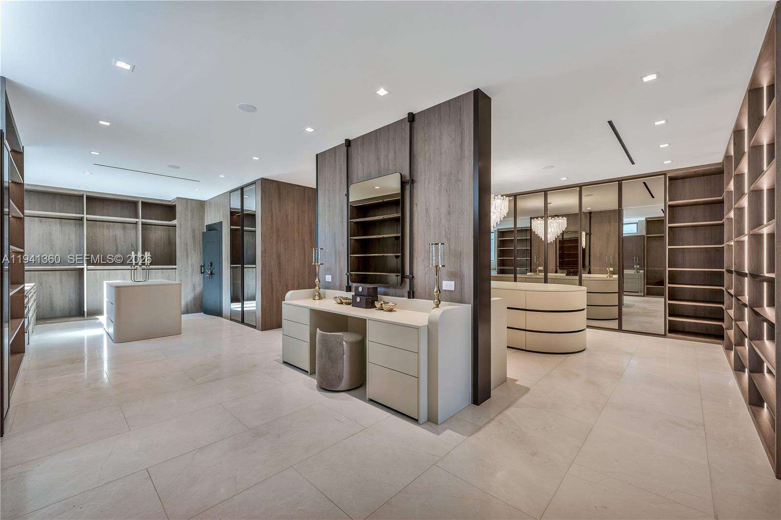 725 Middle River Dr, Fort Lauderdale, FL 33304 - For Sale photo 25