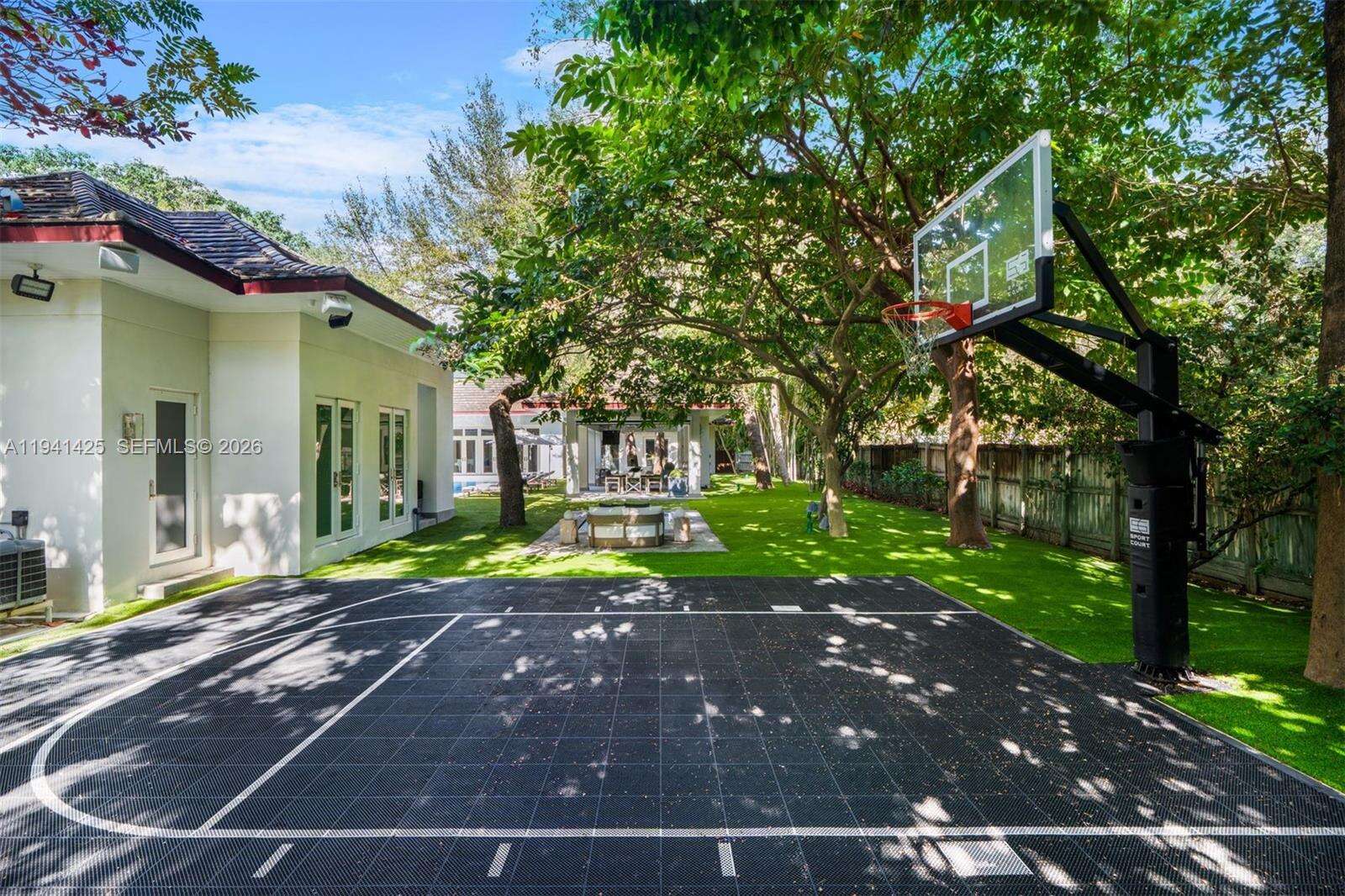 4100 Kiaora St, Miami, FL 33133 | Picture 11