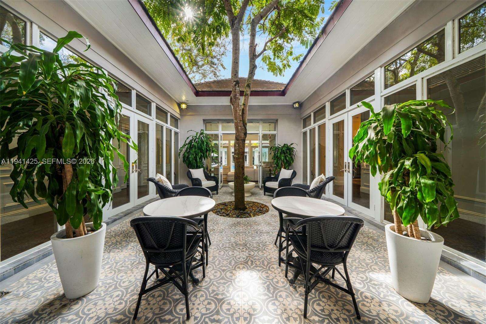 4100 Kiaora St, Miami, FL 33133 | Picture 14