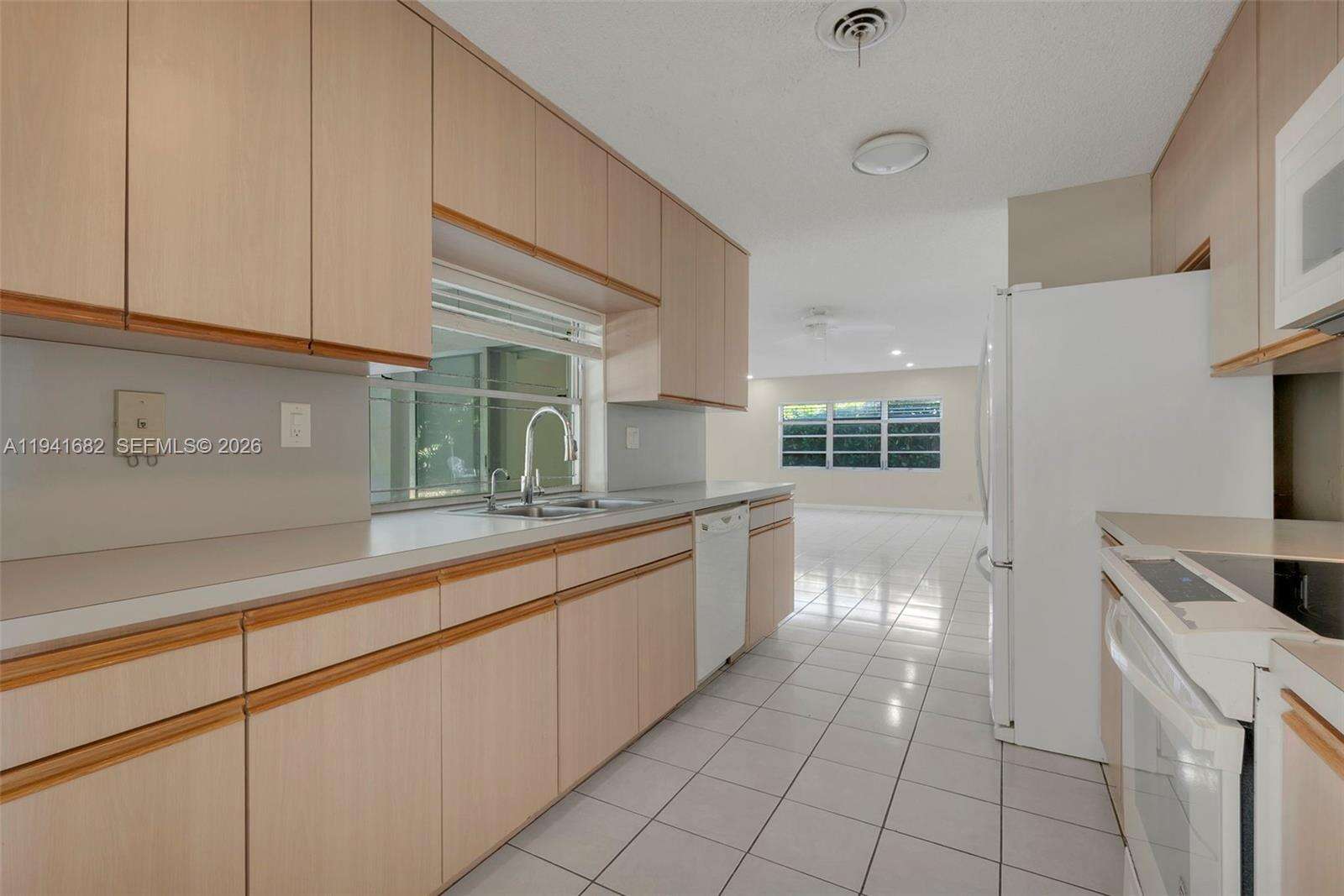 5561 26th Ave, Fort Lauderdale, FL 33308 | Picture 19