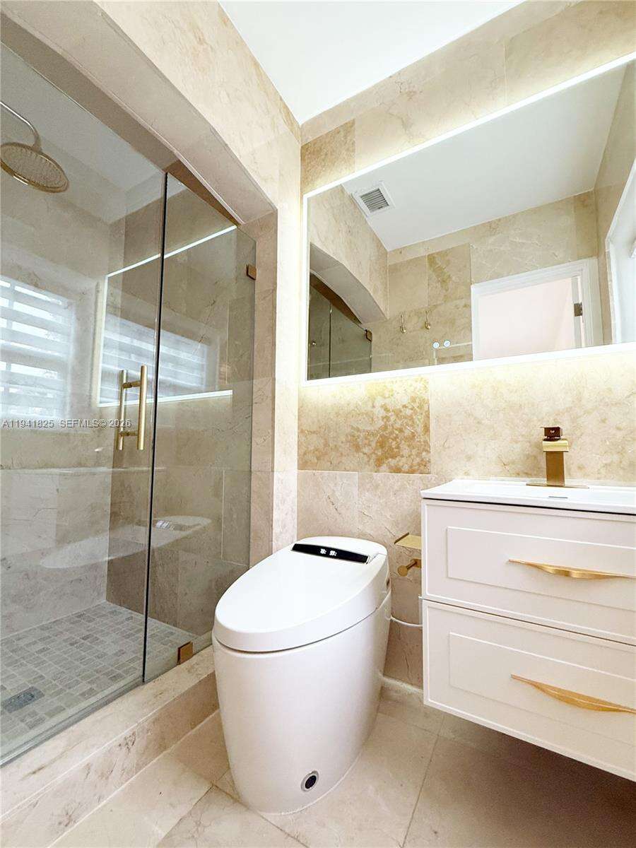 5835 La Gorce Dr, Miami Beach, FL 33140 | Picture 39