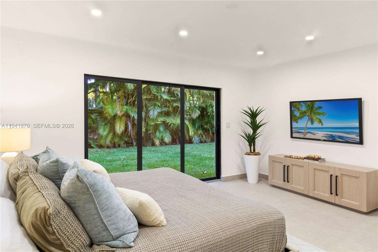 435 43rd St, Miami Beach, FL 33140 | Picture 13