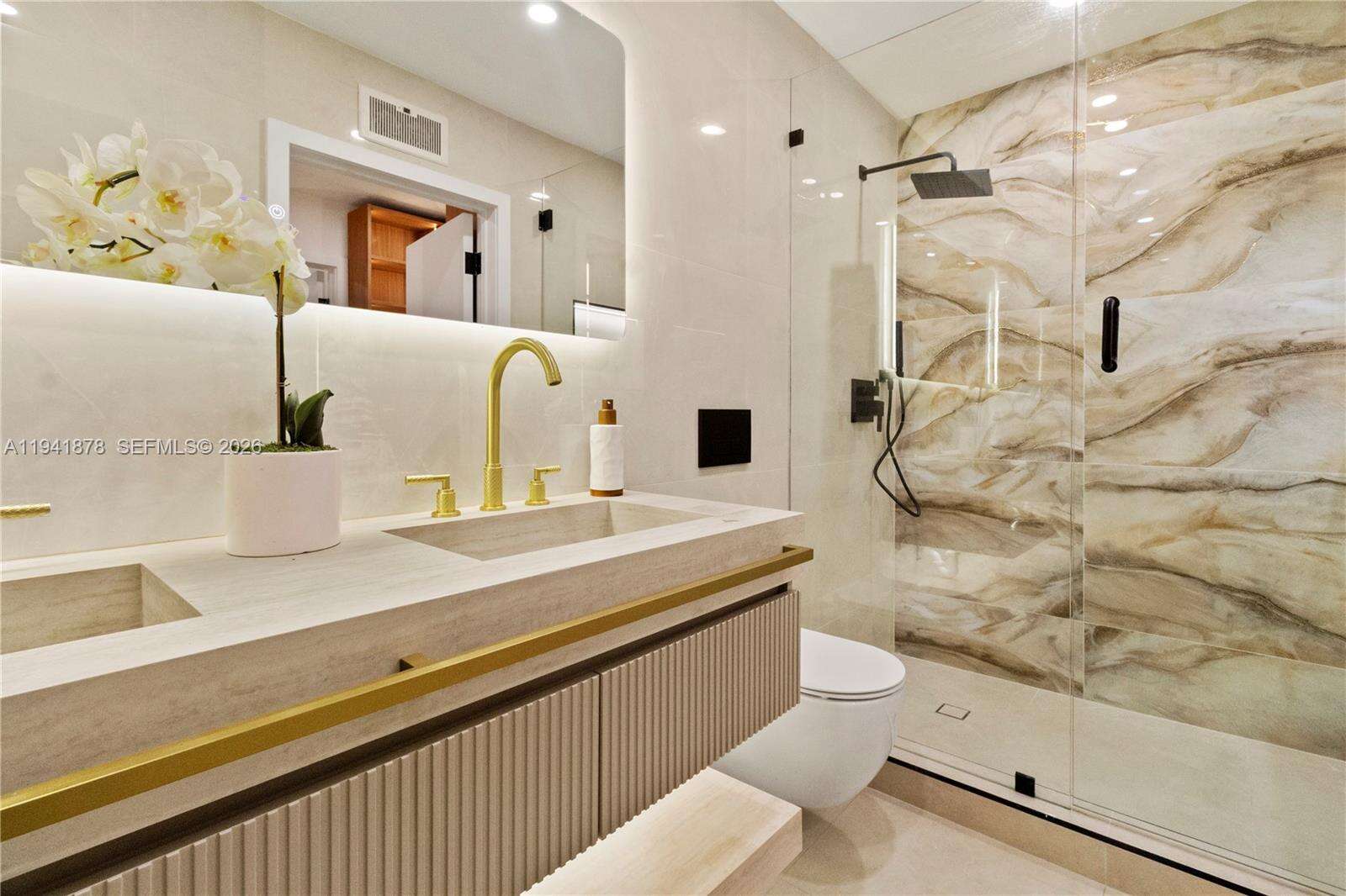 435 43rd St, Miami Beach, FL 33140 | Picture 16