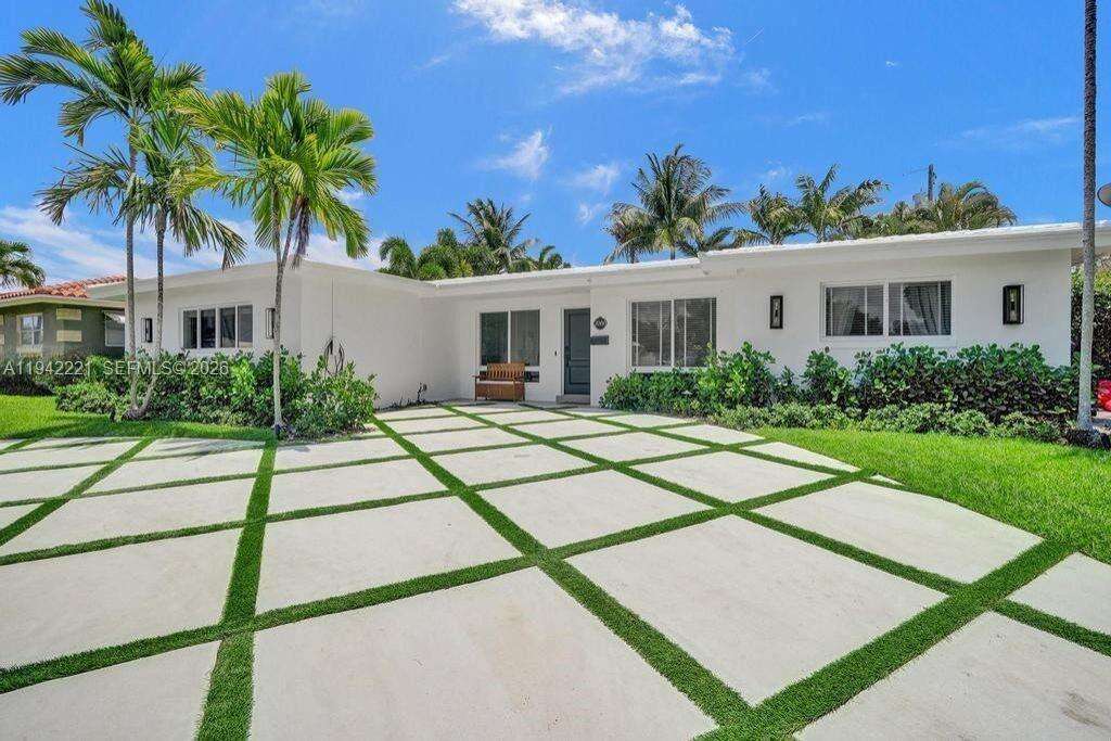 2080 65th St, Fort Lauderdale, FL 33308 | Picture 2