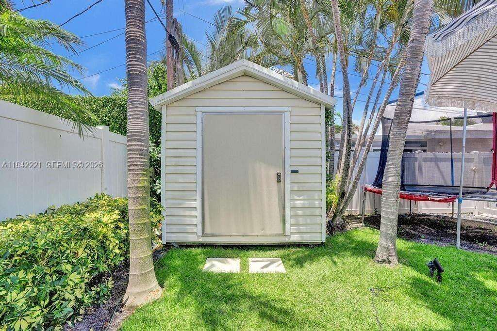 2080 65th St, Fort Lauderdale, FL 33308 | Picture 35