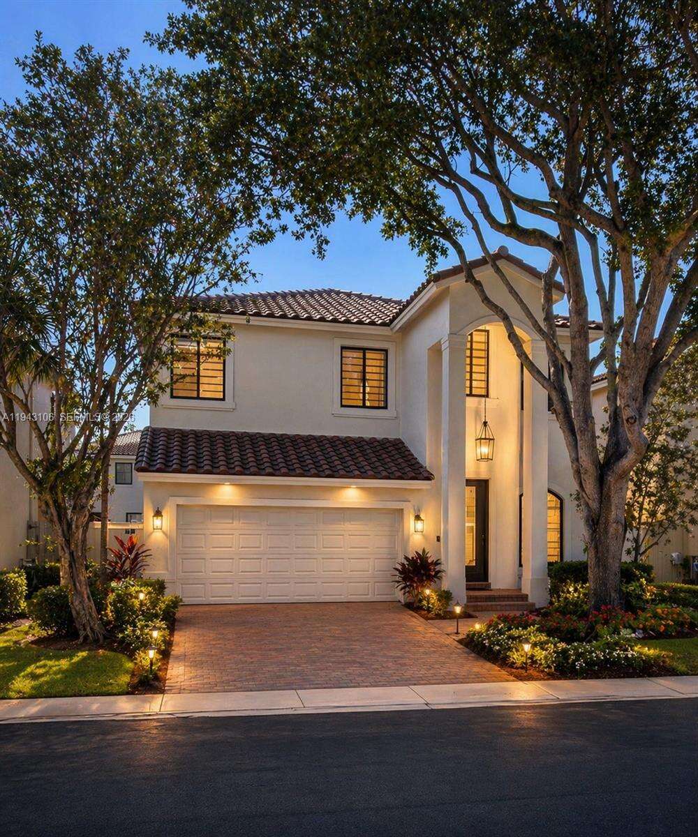 7782 18th St, Pembroke Pines, FL 33024 - Pending Sale photo 3