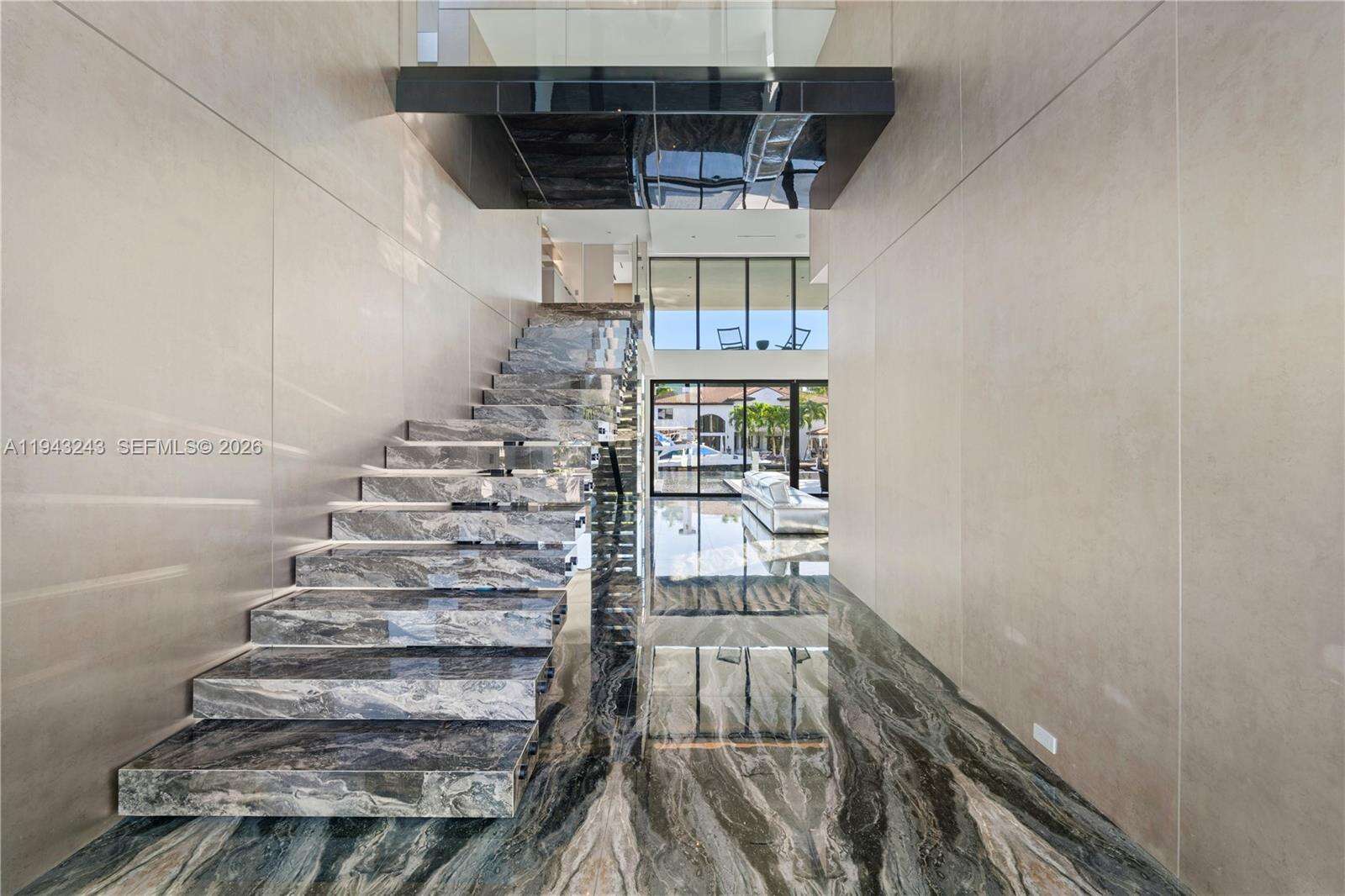 340 San Marco Dr, Fort Lauderdale, FL 33301 | Picture 12