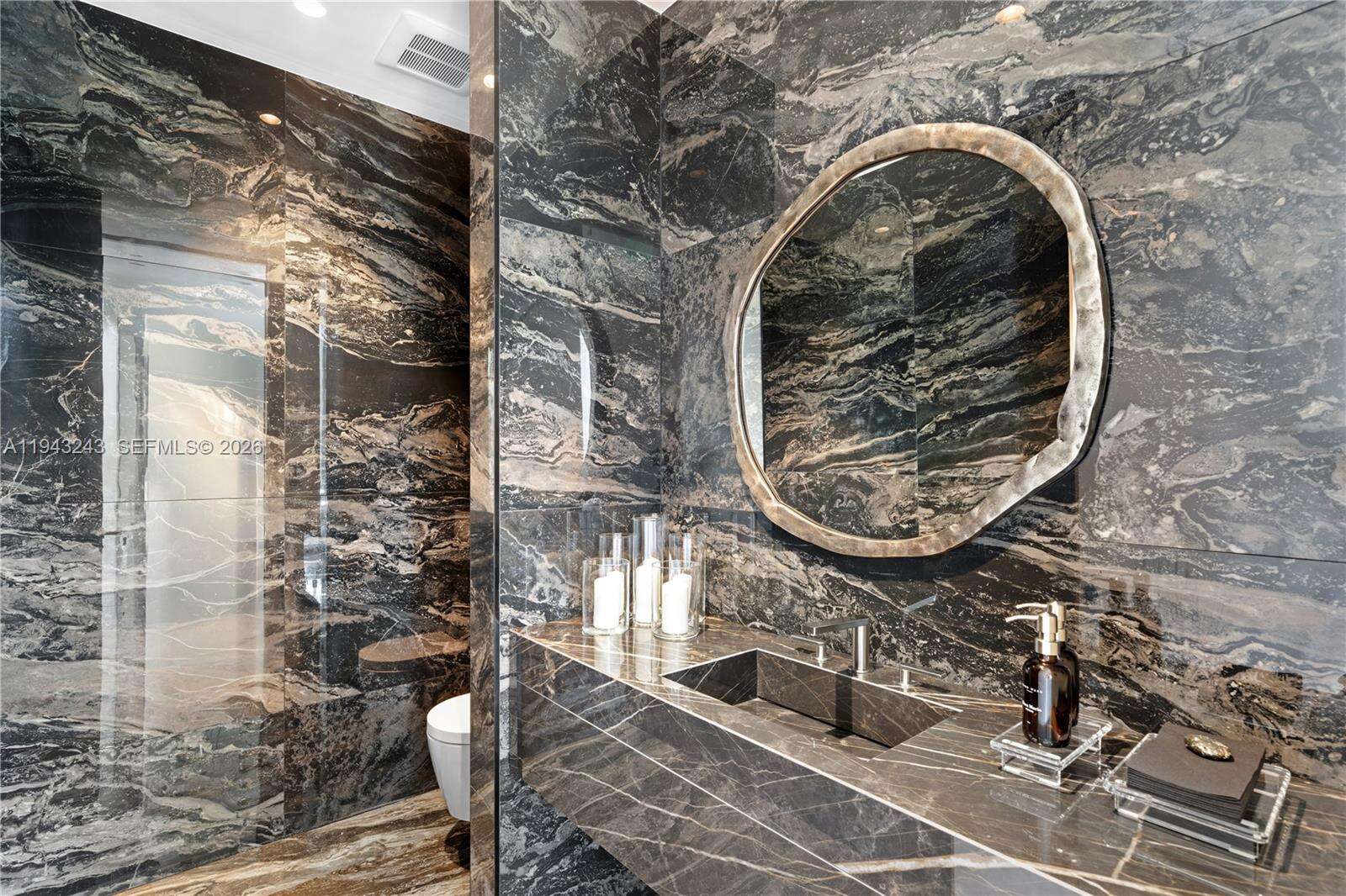 340 San Marco Dr, Fort Lauderdale, FL 33301 | Picture 32