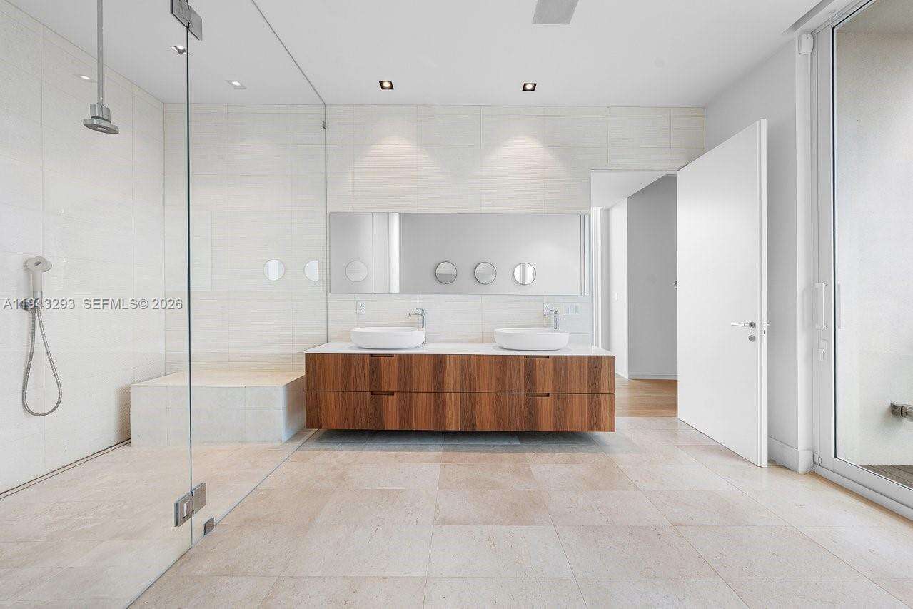 1011 48th St, Miami Beach, FL 33140 | Picture 24