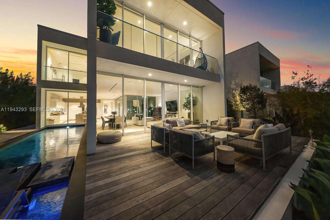 1011 48th St, Miami Beach, FL 33140 | Picture 40