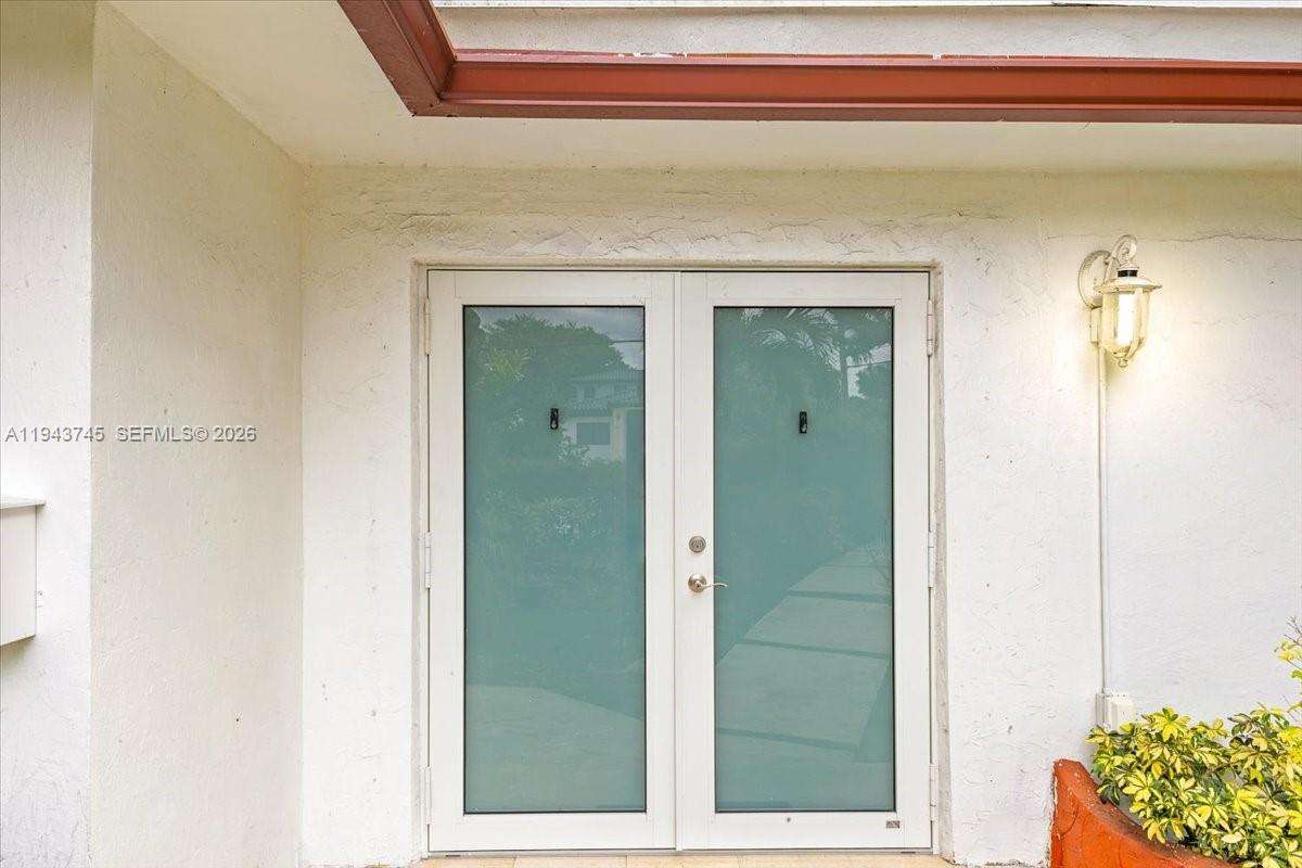 321 19th Rd, Miami, FL 33129 | Picture 30