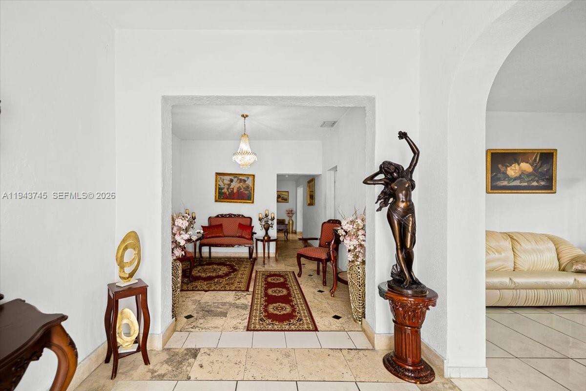 321 19th Rd, Miami, FL 33129 | Picture 33