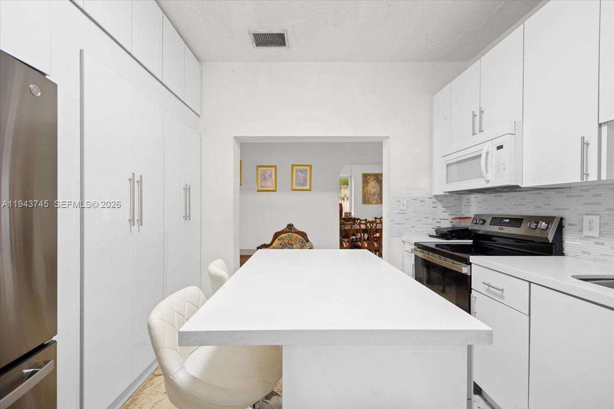 321 19th Rd, Miami, FL 33129 | Picture 36