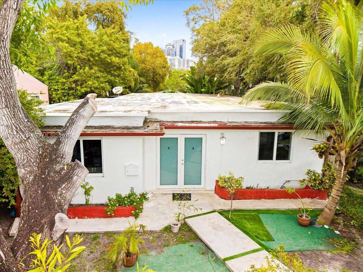 321 19th Rd, Miami, FL 33129 | Picture 9