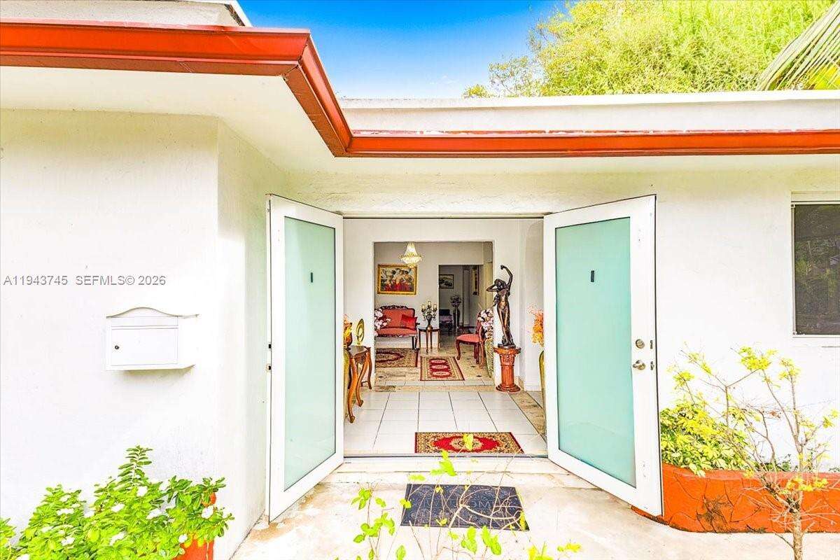 321 19th Rd, Miami, FL 33129 | Picture 10