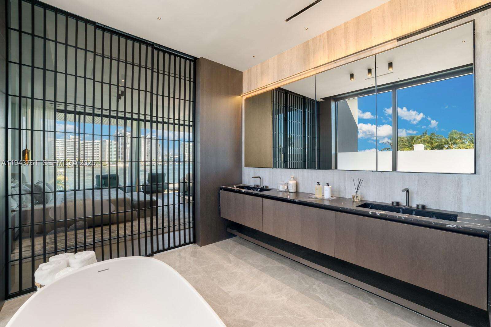 217 Rivo Alto Dr, Miami Beach, FL 33139 | Picture 25