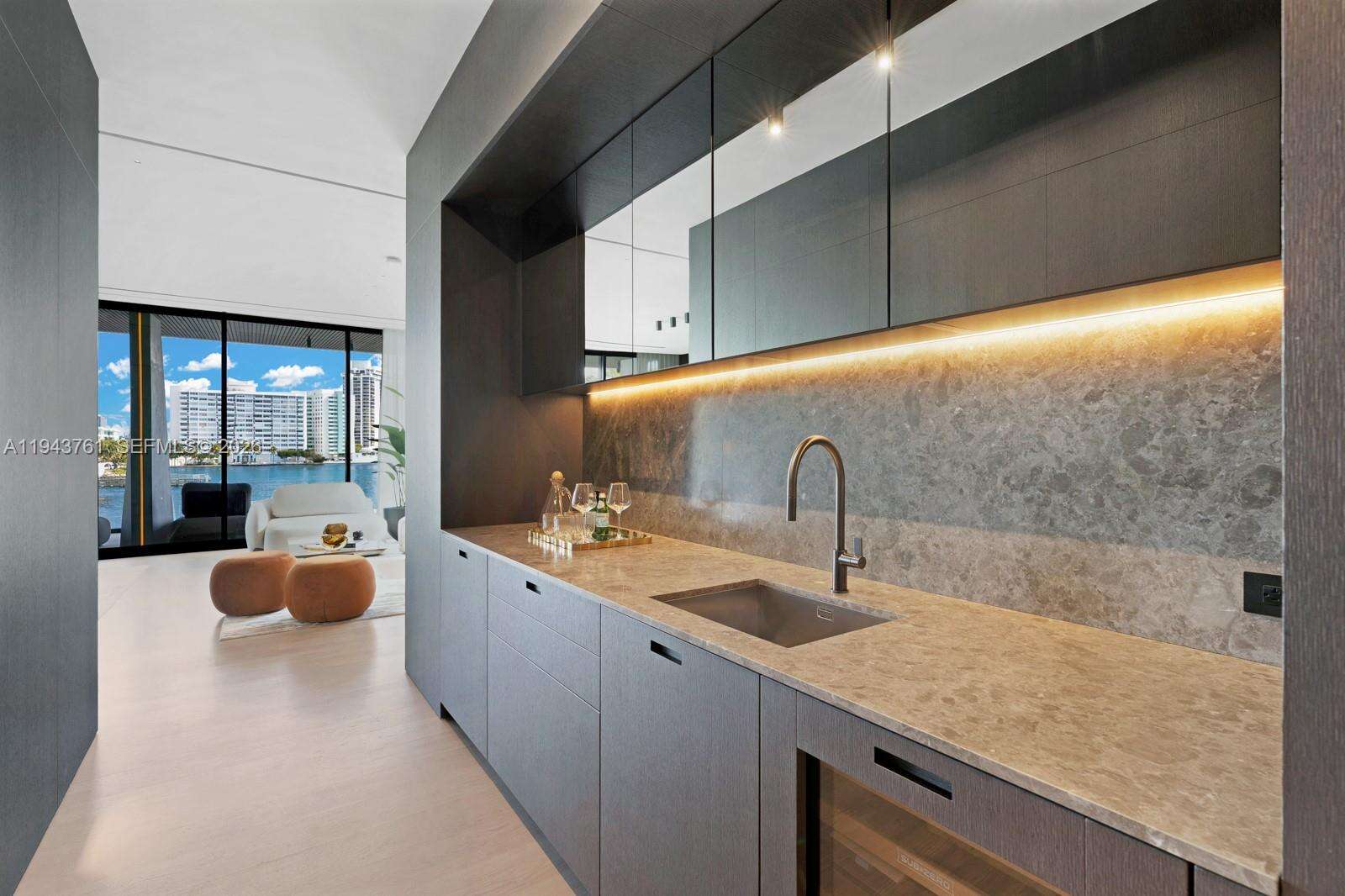 217 Rivo Alto Dr, Miami Beach, FL 33139 | Picture 27