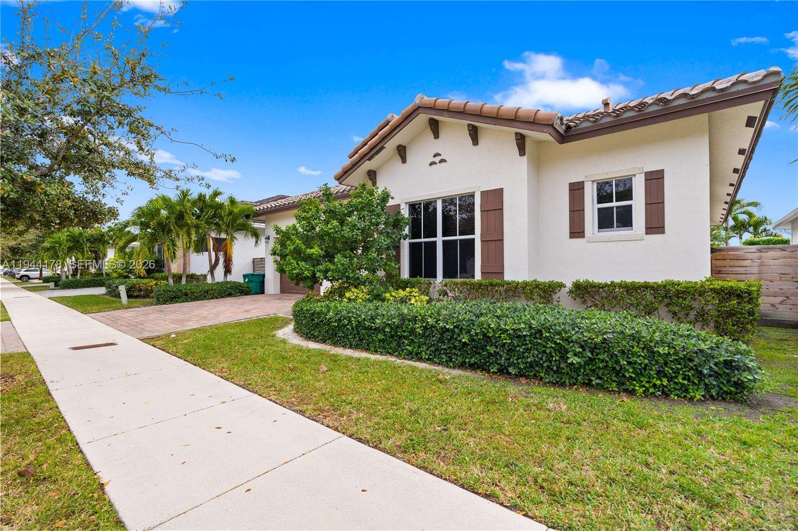 15102 177th Ter, Miami, FL 33187 - For Sale photo 2