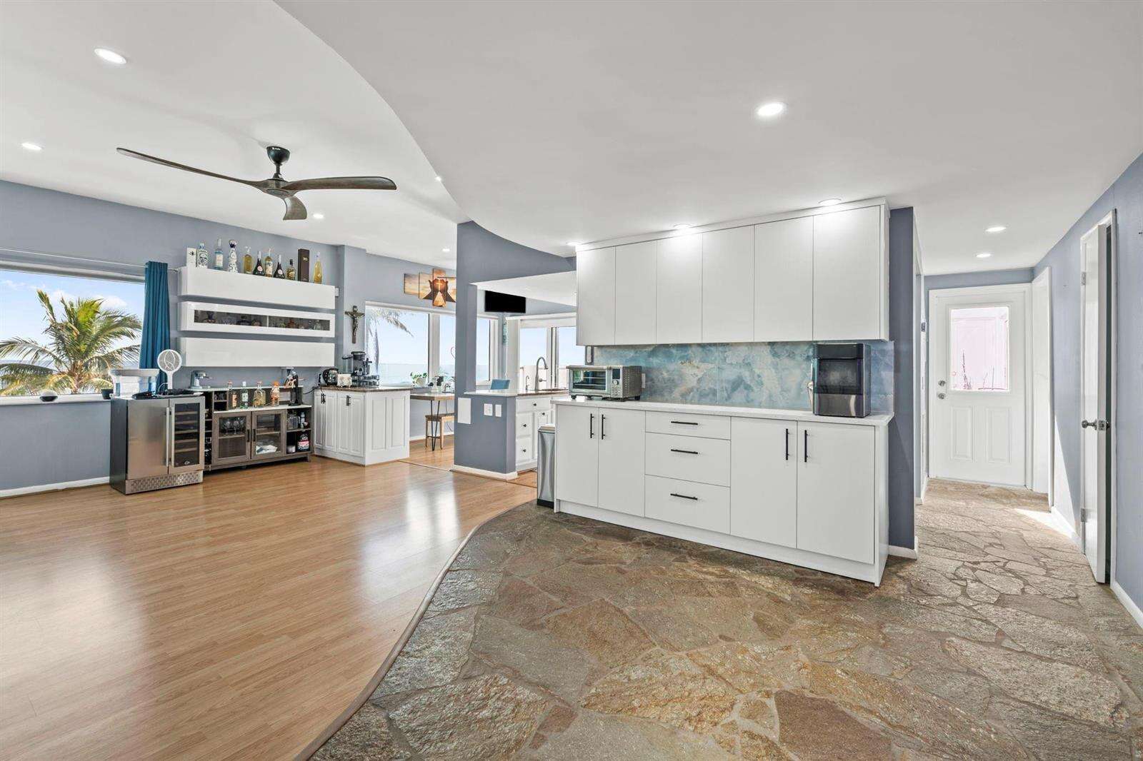 2201 Surf, Hollywood, FL 33019 - For Sale photo 21