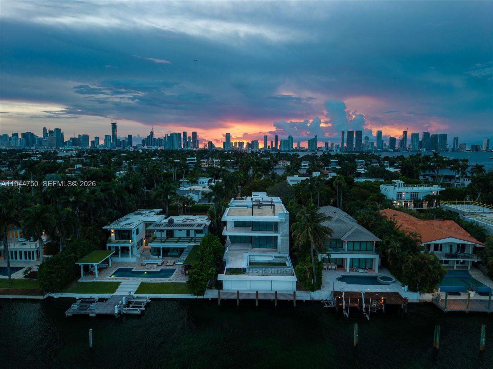 333 Rivo Alto Dr, Miami Beach, FL 33139 - For Sale photo 19