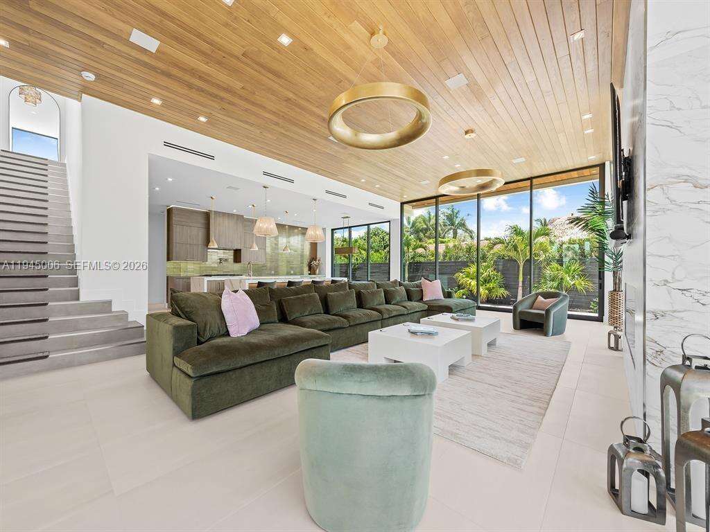 2657 34th St, Fort Lauderdale, FL 33306 | Picture 9