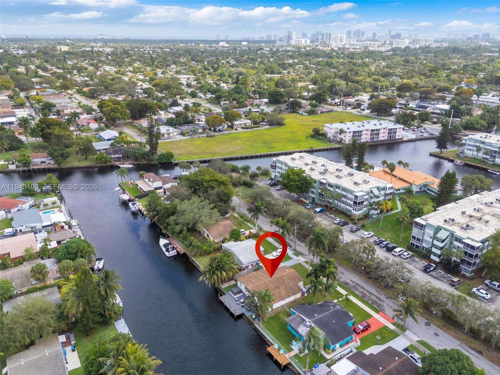 2721 Harding St, Hollywood, FL 33020 - For Sale photo 2