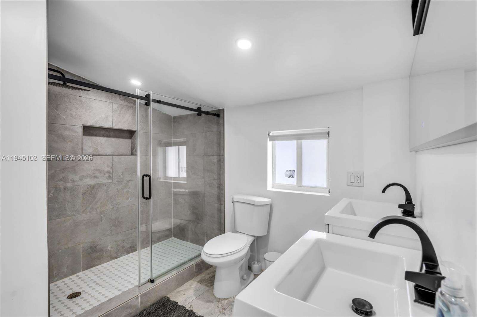 2721 Harding St, Hollywood, FL 33020 - For Sale photo 19