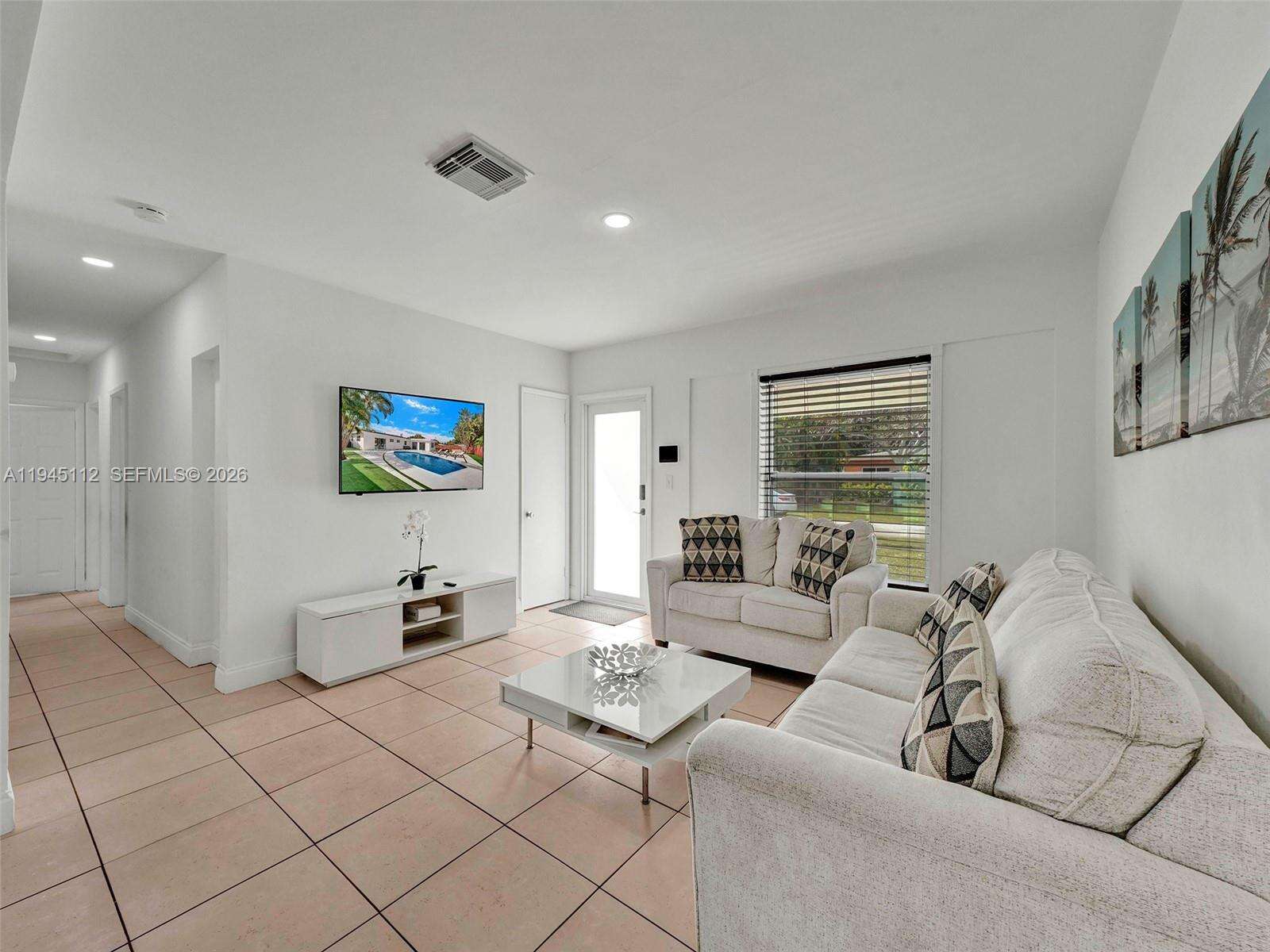 2461 16th Ct, Fort Lauderdale, FL 33312 | Picture 10