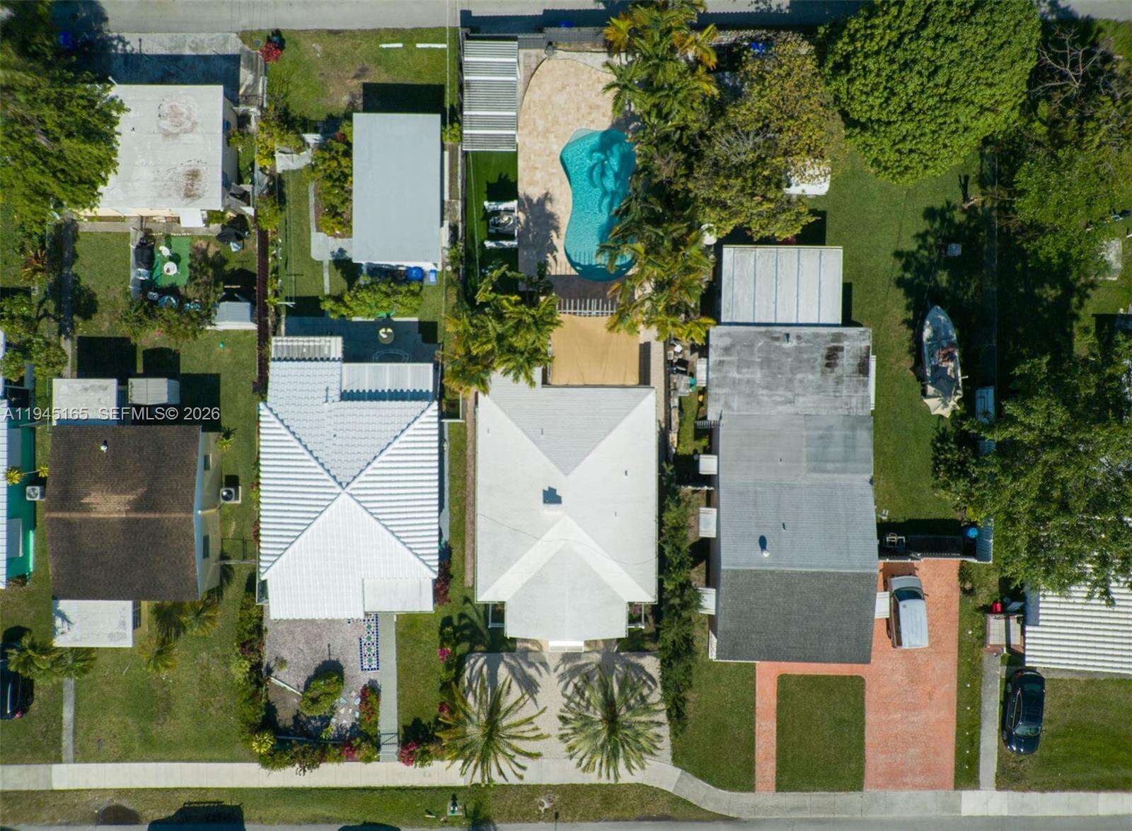 1627 Moffett St, Hollywood, FL 33020 | Picture 2