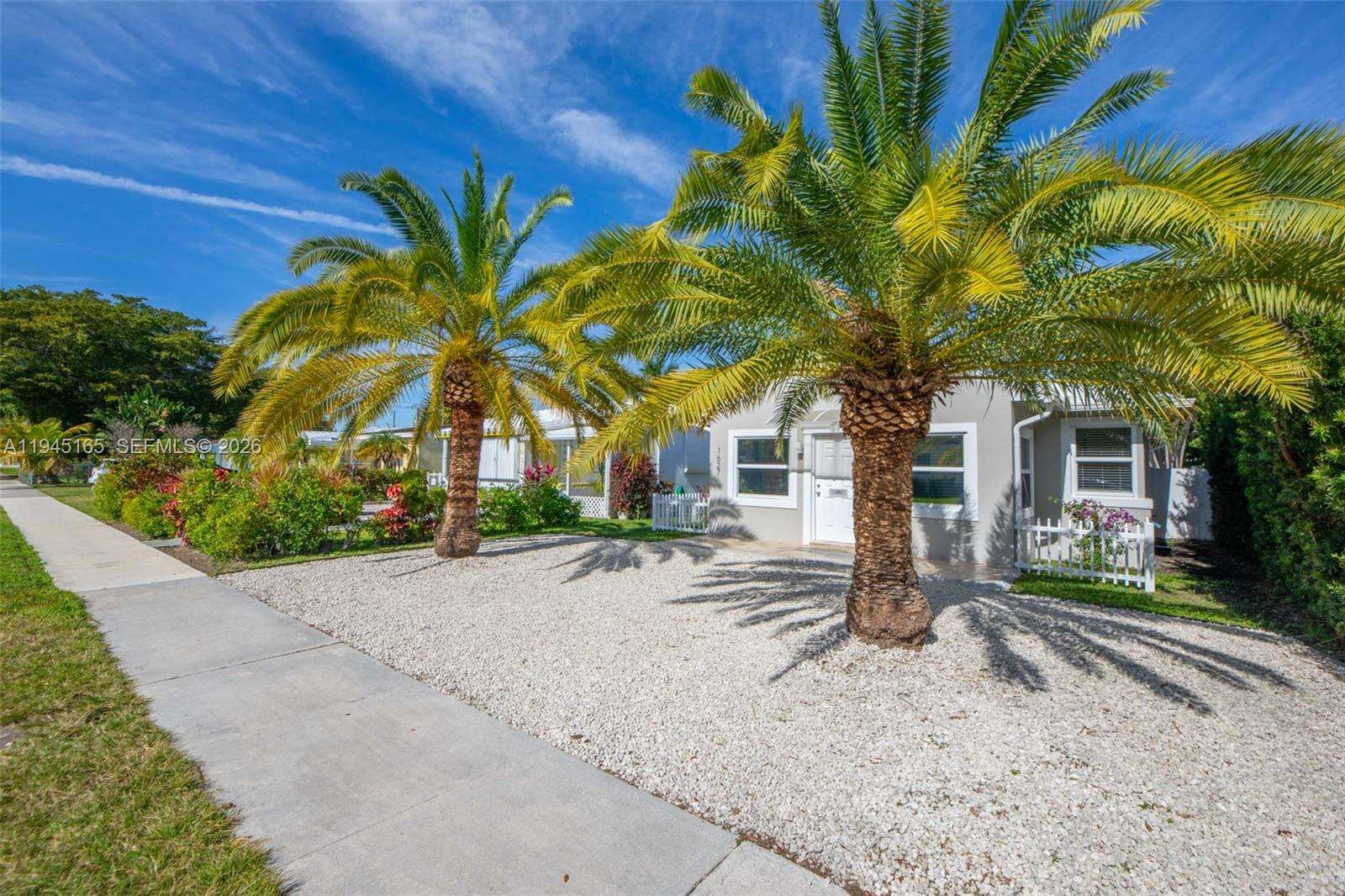 1627 Moffett St, Hollywood, FL 33020 | Picture 58