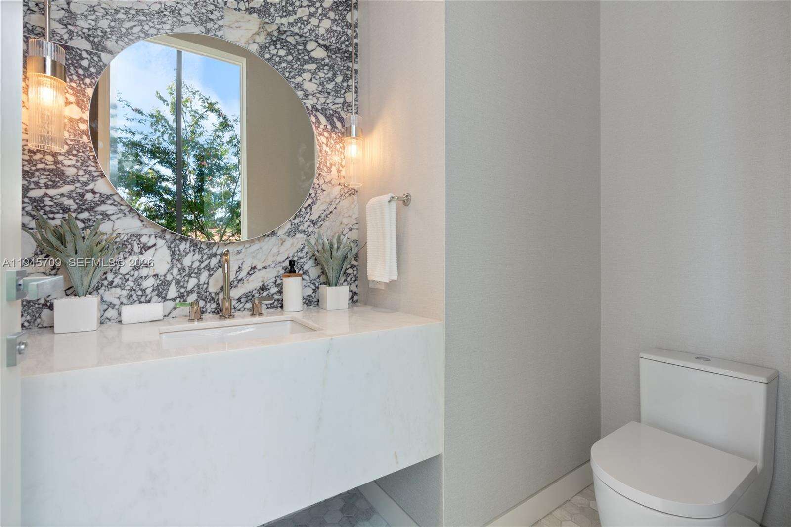 536 51st St, Miami Beach, FL 33140 | Picture 14