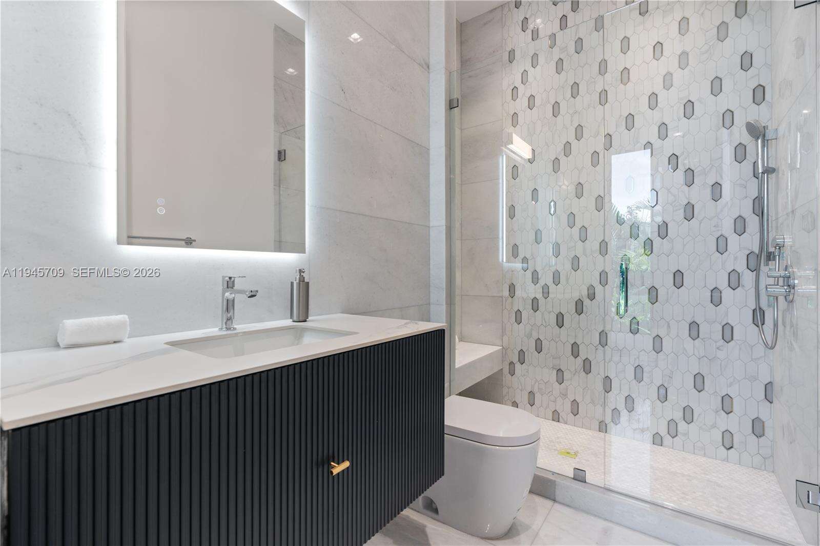 536 51st St, Miami Beach, FL 33140 | Picture 23