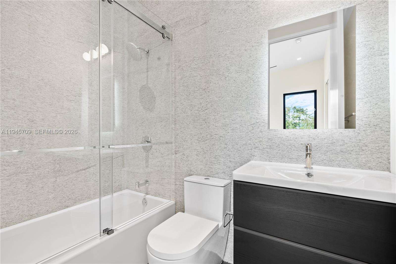 536 51st St, Miami Beach, FL 33140 | Picture 27