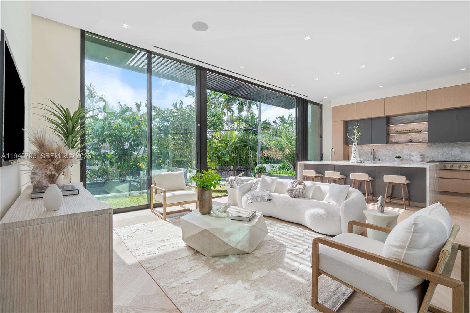 536 51st St, Miami Beach, FL 33140 | Picture 6