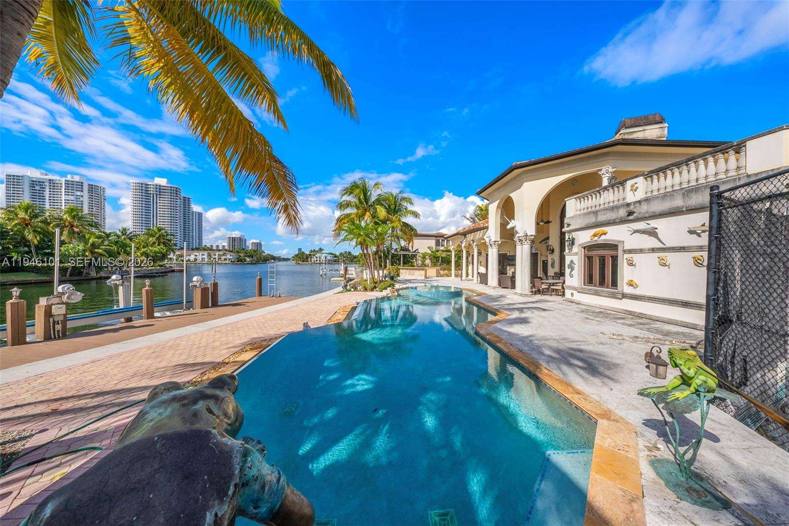 680 Golden Beach Dr, Golden Beach, FL 33160 | Picture 27