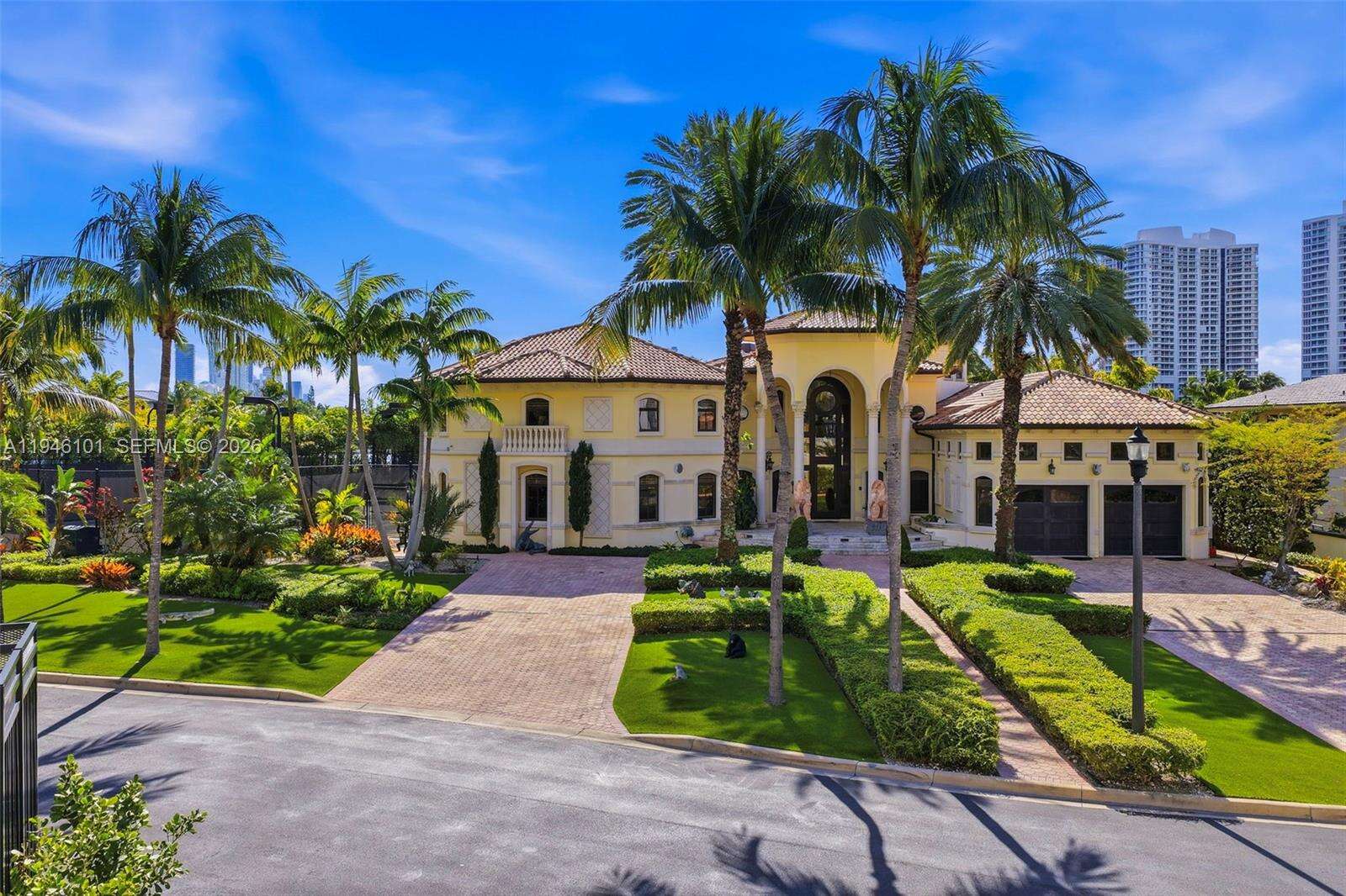 680 Golden Beach Dr, Golden Beach, FL 33160 | Picture 88