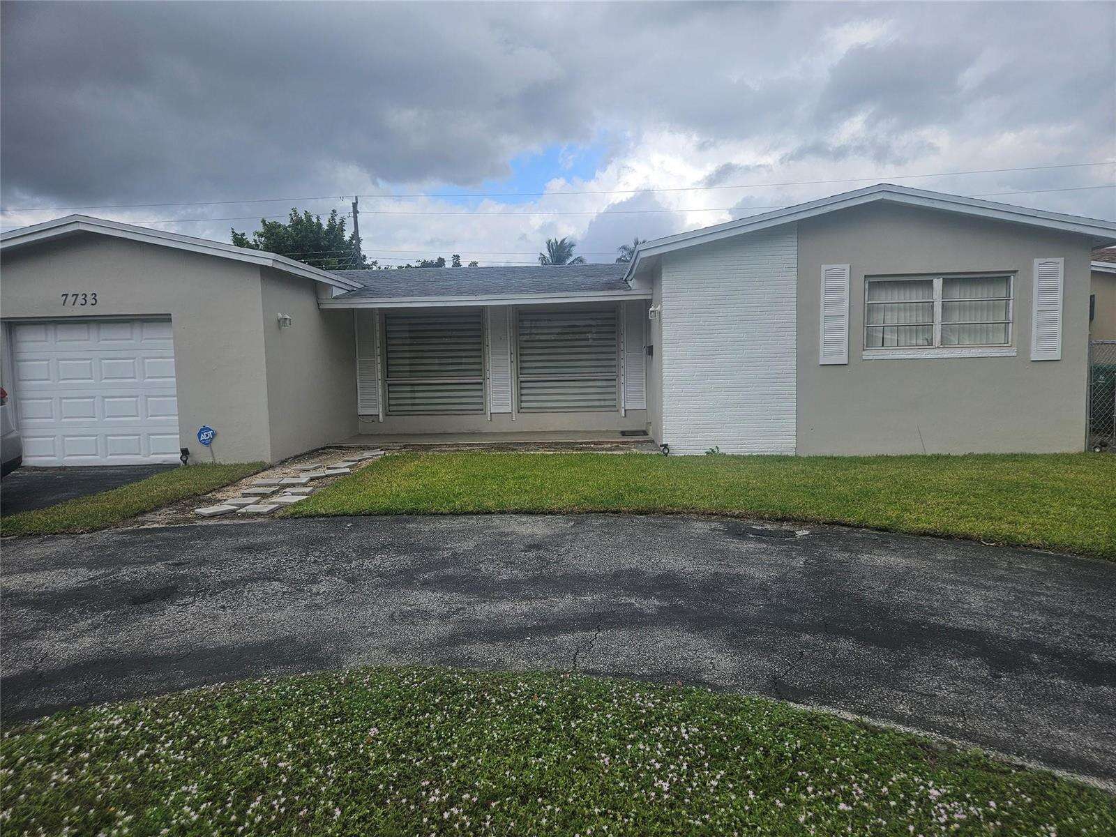 7733 Embassy, Miramar, FL 33023 - For Sale photo 1