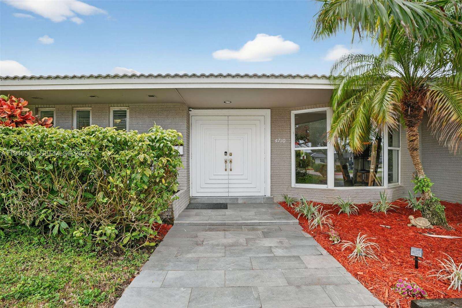 4710 Grant St, Hollywood, FL 33021 | Picture 3