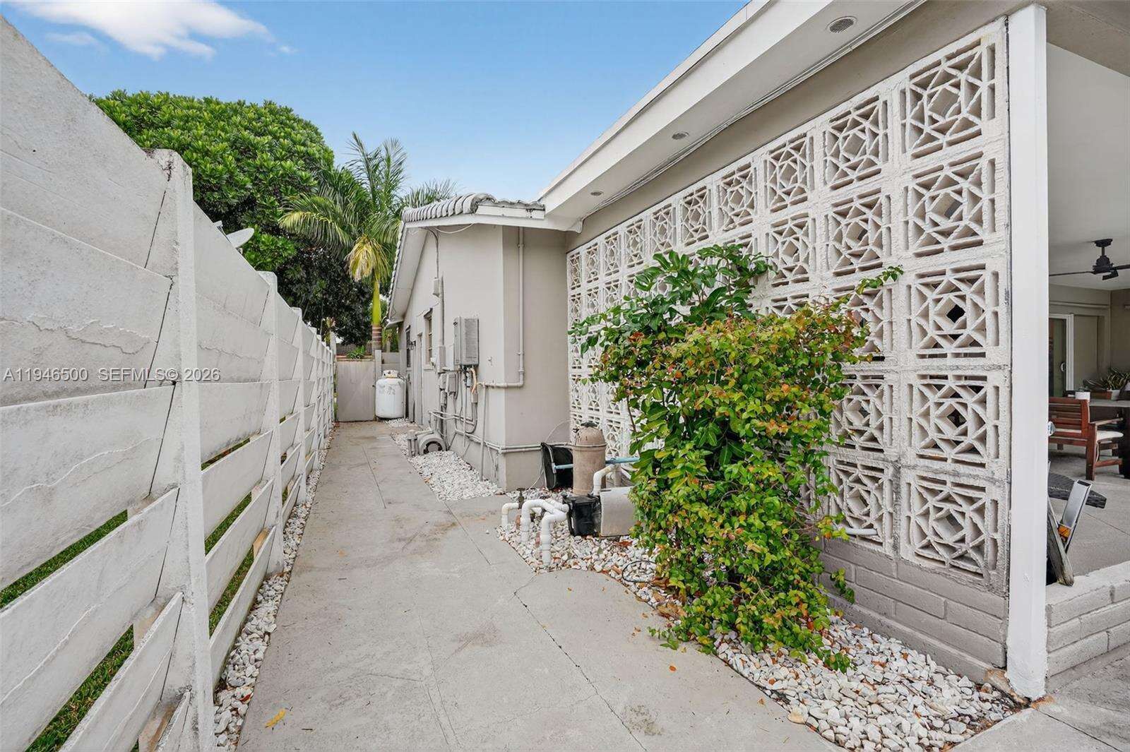 4710 Grant St, Hollywood, FL 33021 | Picture 40