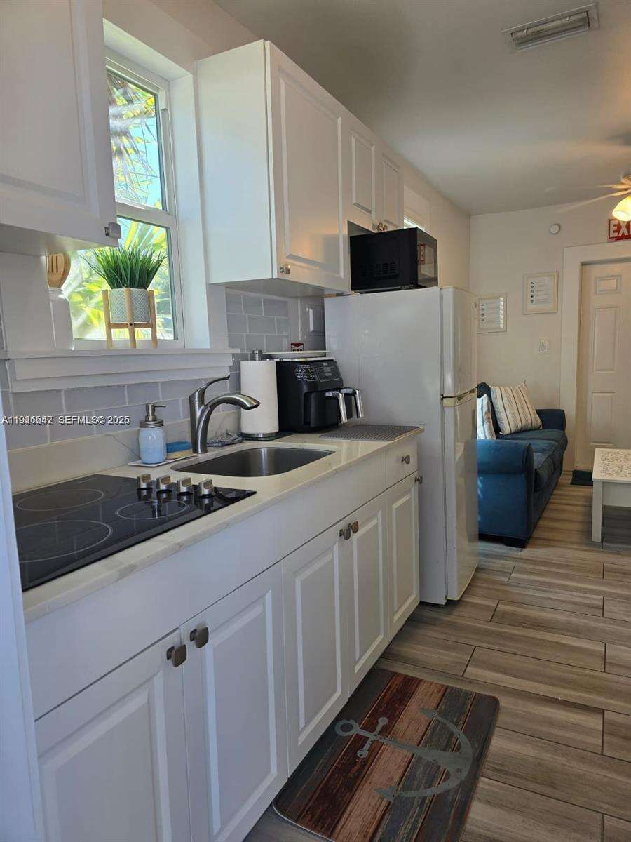 2733 Washington St, Hollywood, FL 33020 | Picture 19