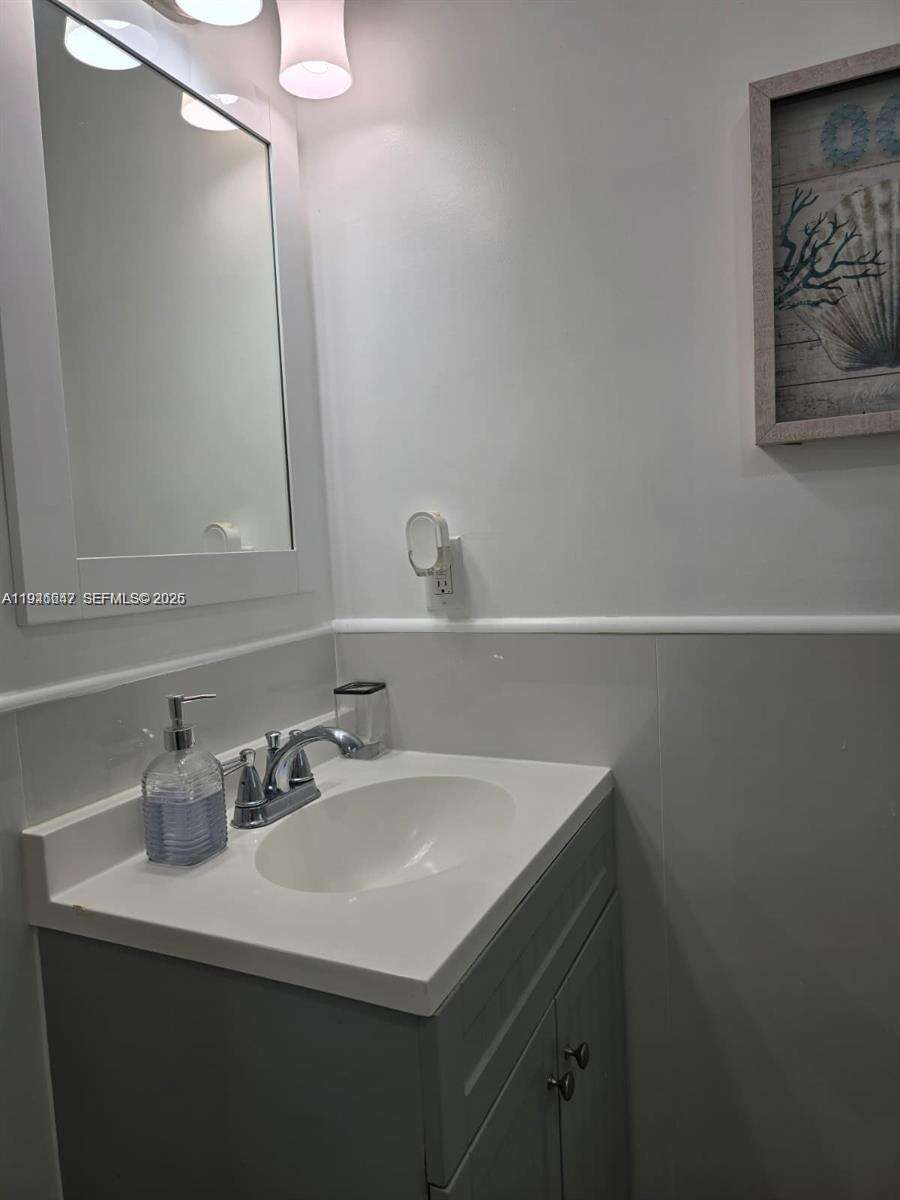 2733 Washington St, Hollywood, FL 33020 | Picture 21