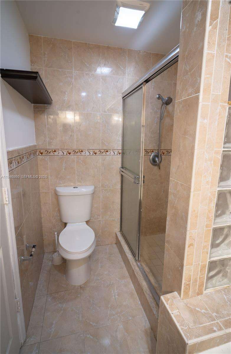 2421 84th Ter, Miramar, FL 33025 - For Sale photo 22
