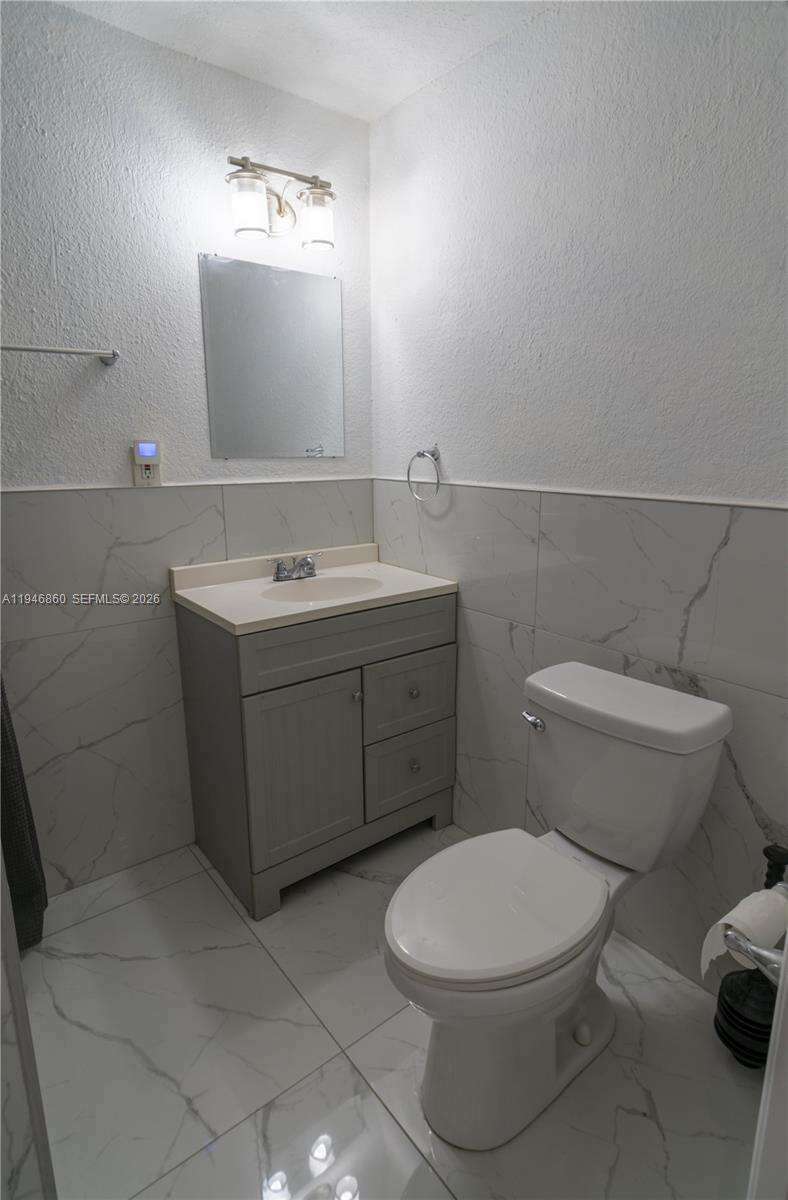 2421 84th Ter, Miramar, FL 33025 - For Sale photo 37