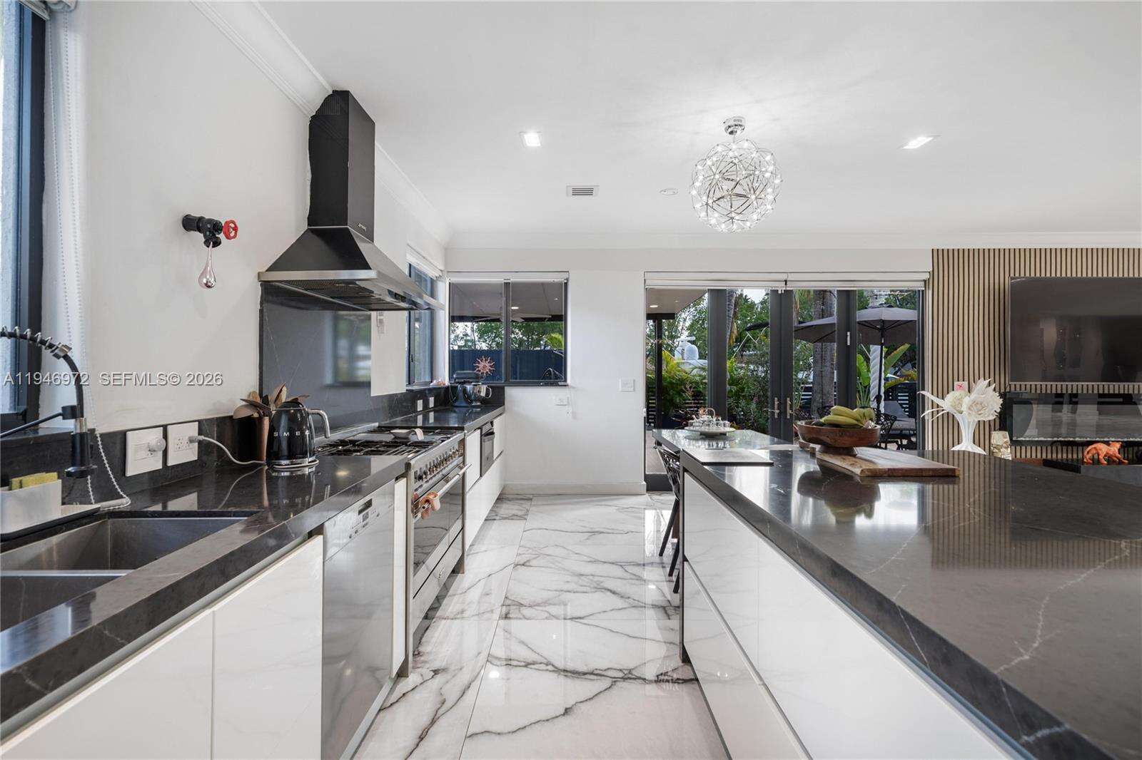 3400 164th St, Eastern Shores, FL 33160 | Picture 11