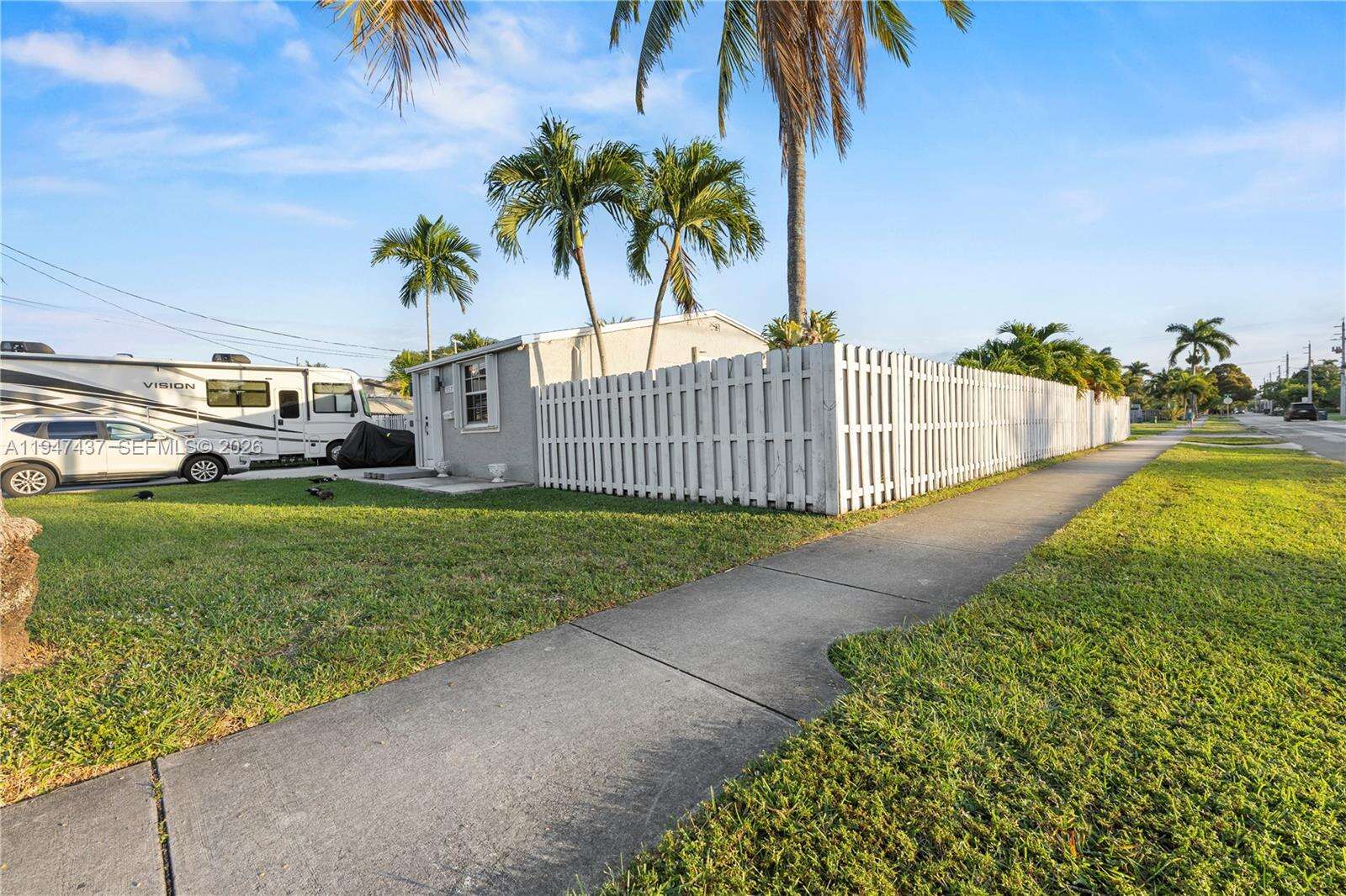 117 6th St, Hallandale Beach, FL 33009 | Picture 25